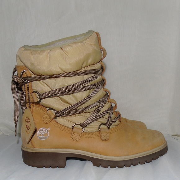 Timberland Shoes - Womens Timberland Ankle Boots Size 9M